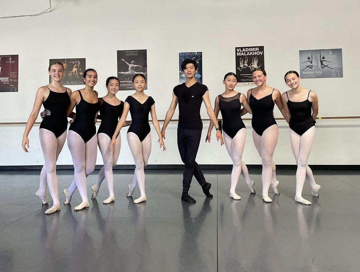 Ballet Orange County Ballet Academy Dancers in V&T Dance Studio